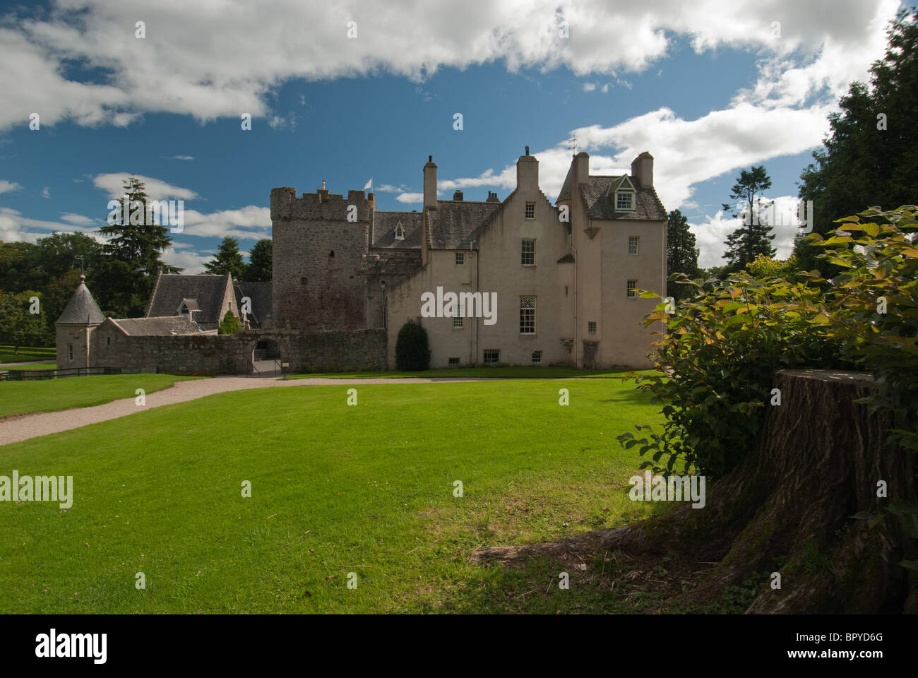 Drum castle, drumoak, aberdeenshire hires stock photography and images Alamy