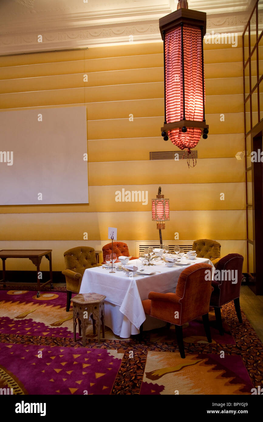 Interior of Sketch Restaurant in London , Lecture room Stock Photo Alamy