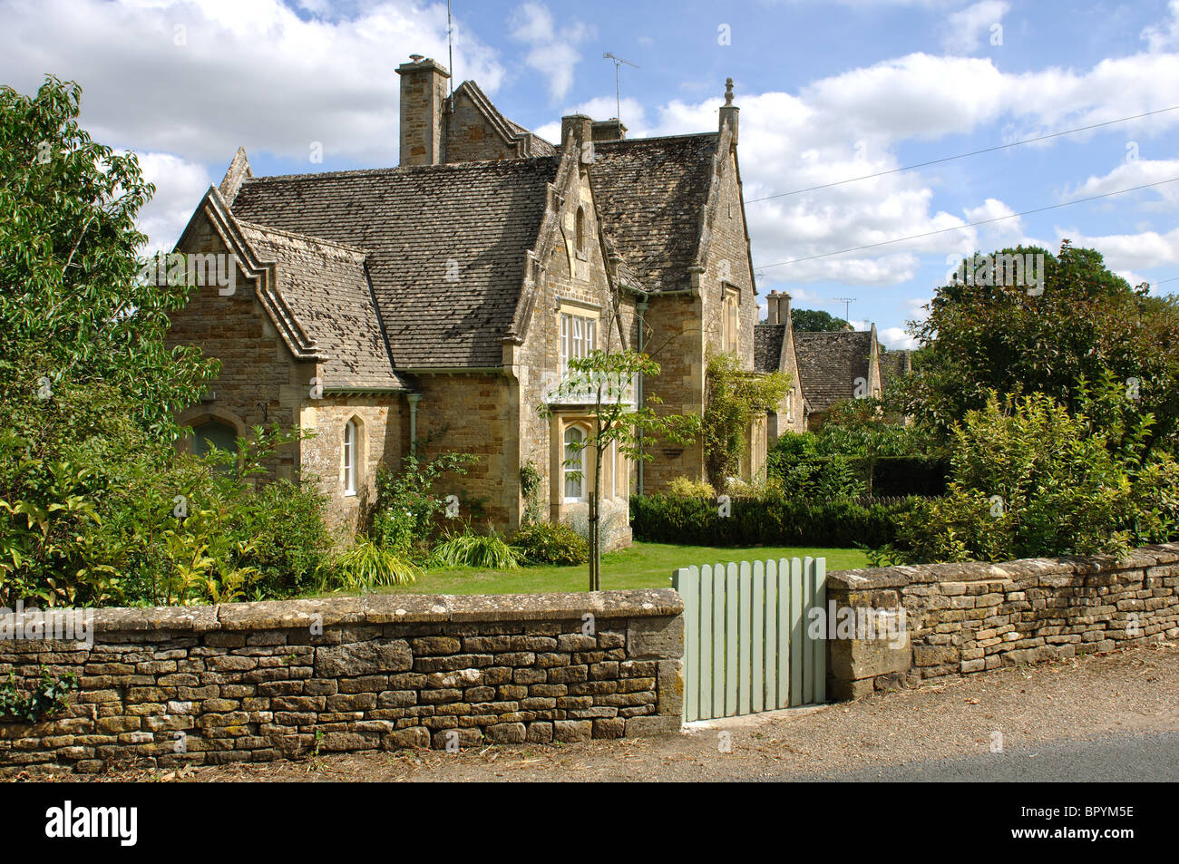 Daylesford gloucestershire hires stock photography and images Alamy