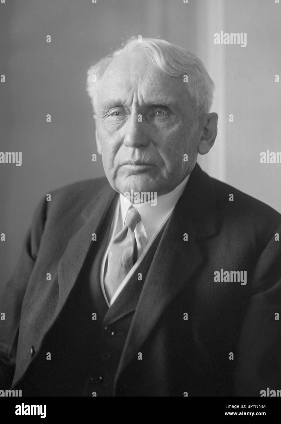 Portrait c1920s of Frank Billings Kellogg (1856 - 1937) - US Secretary of State from 1925 to 1929 and Nobel Peace Prize winner. Stock Photo