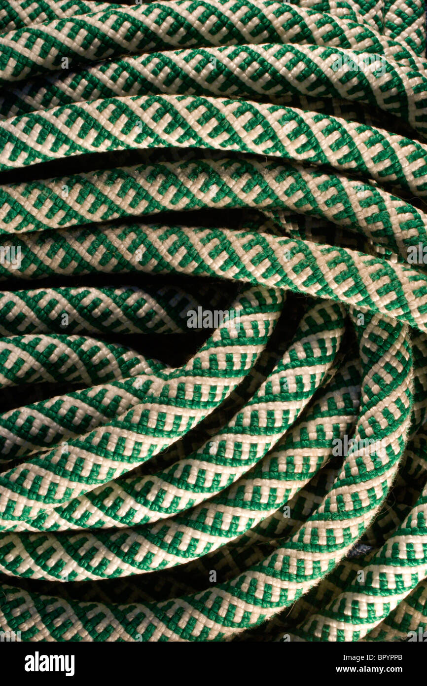 Detail of climbing rope Stock Photo - Alamy