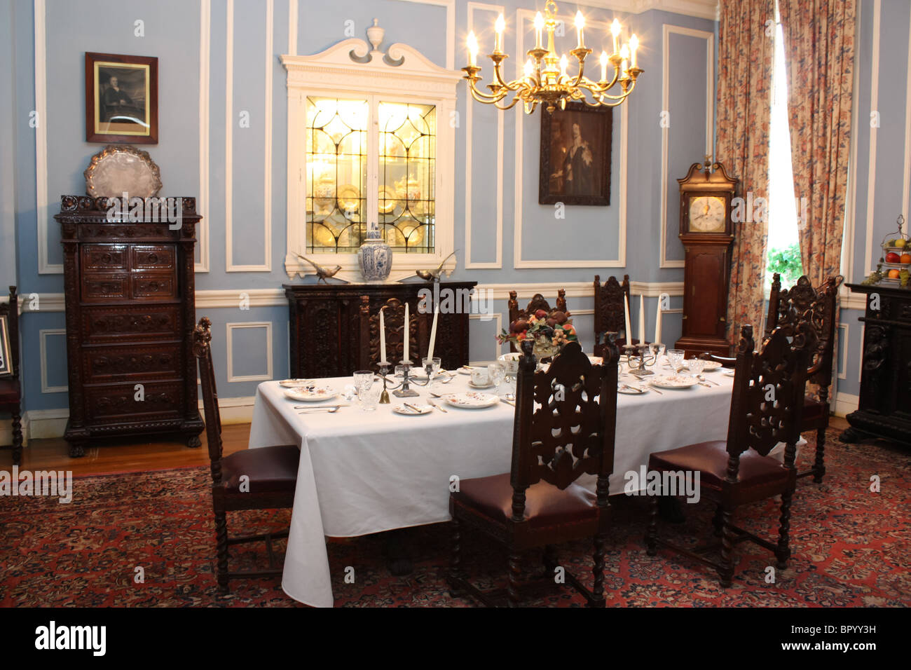 Vintage Dining Room High Resolution Stock Photography and Images - Alamy