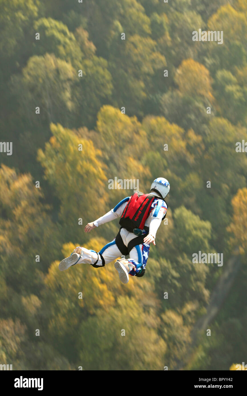 Unknown Base Jumper leaps off the New River bridge at