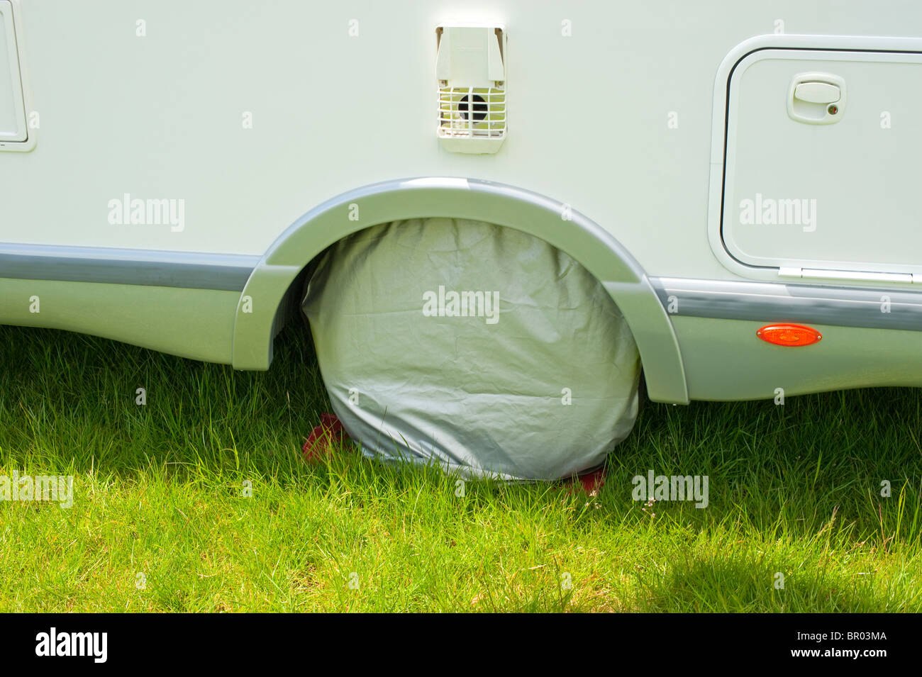 Van wheel and tyre hi-res stock photography and images - Alamy