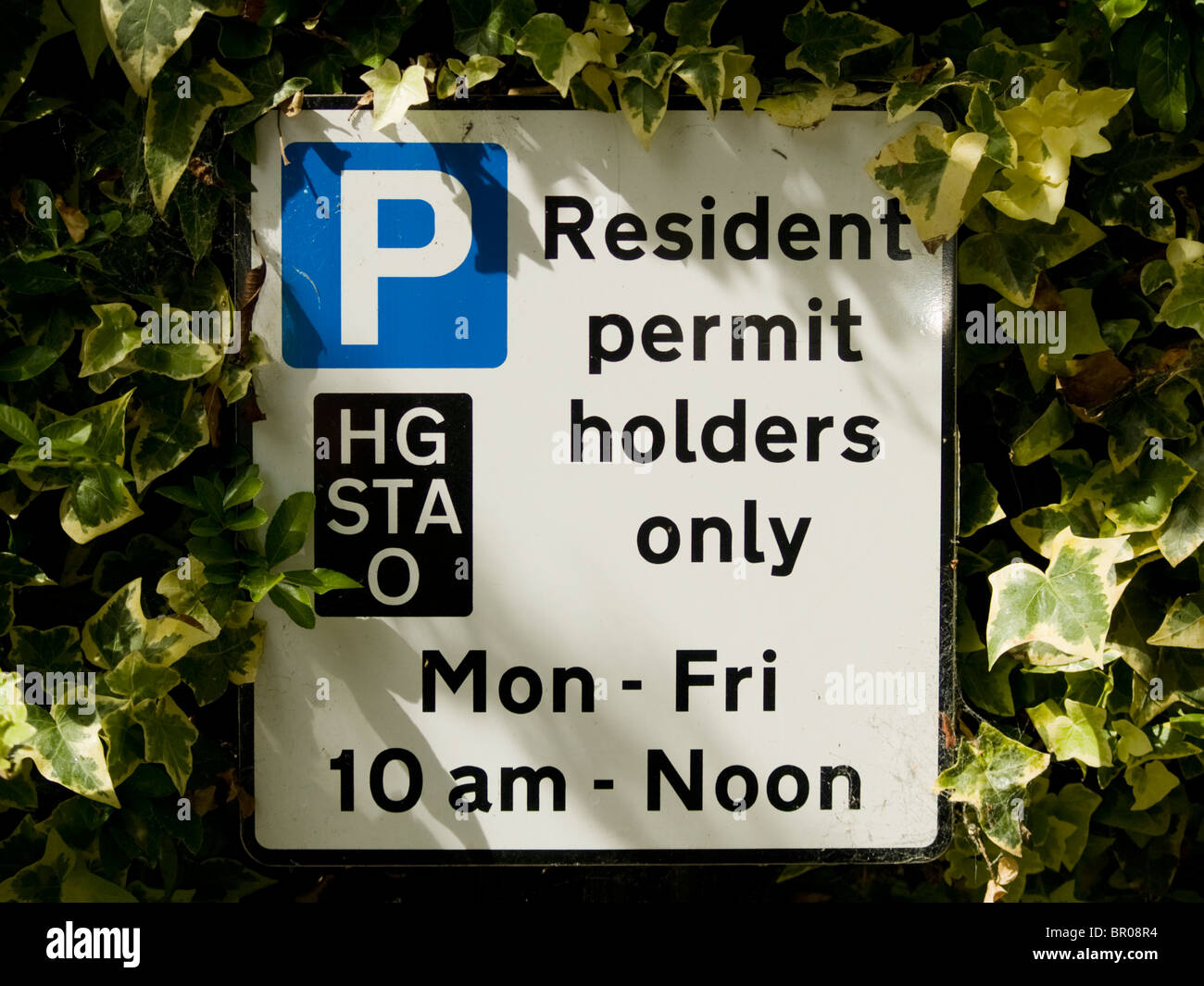 London parking permit sign Stock Photo Alamy