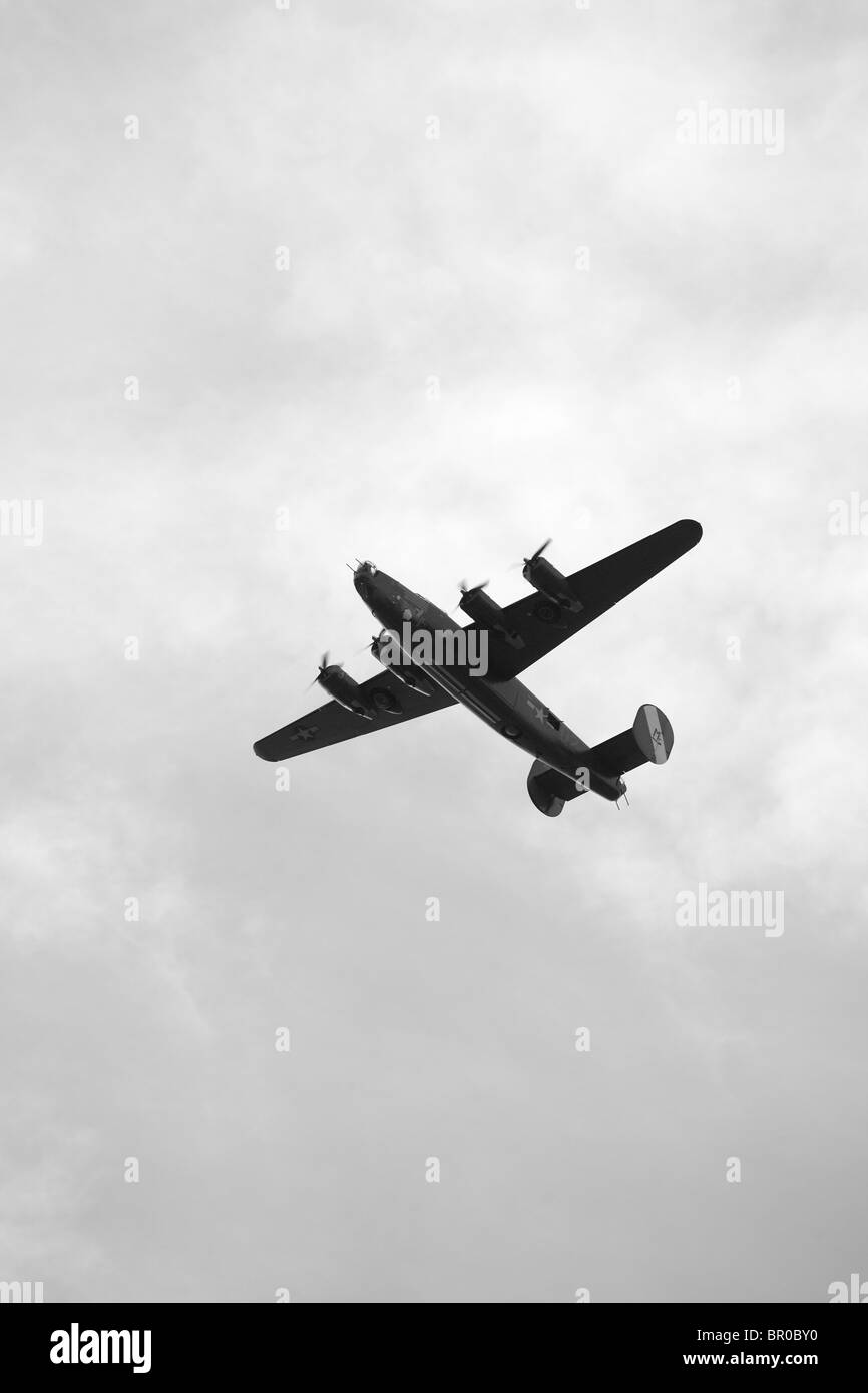 Vintage aircraft show Black and White Stock Photos & Images - Alamy