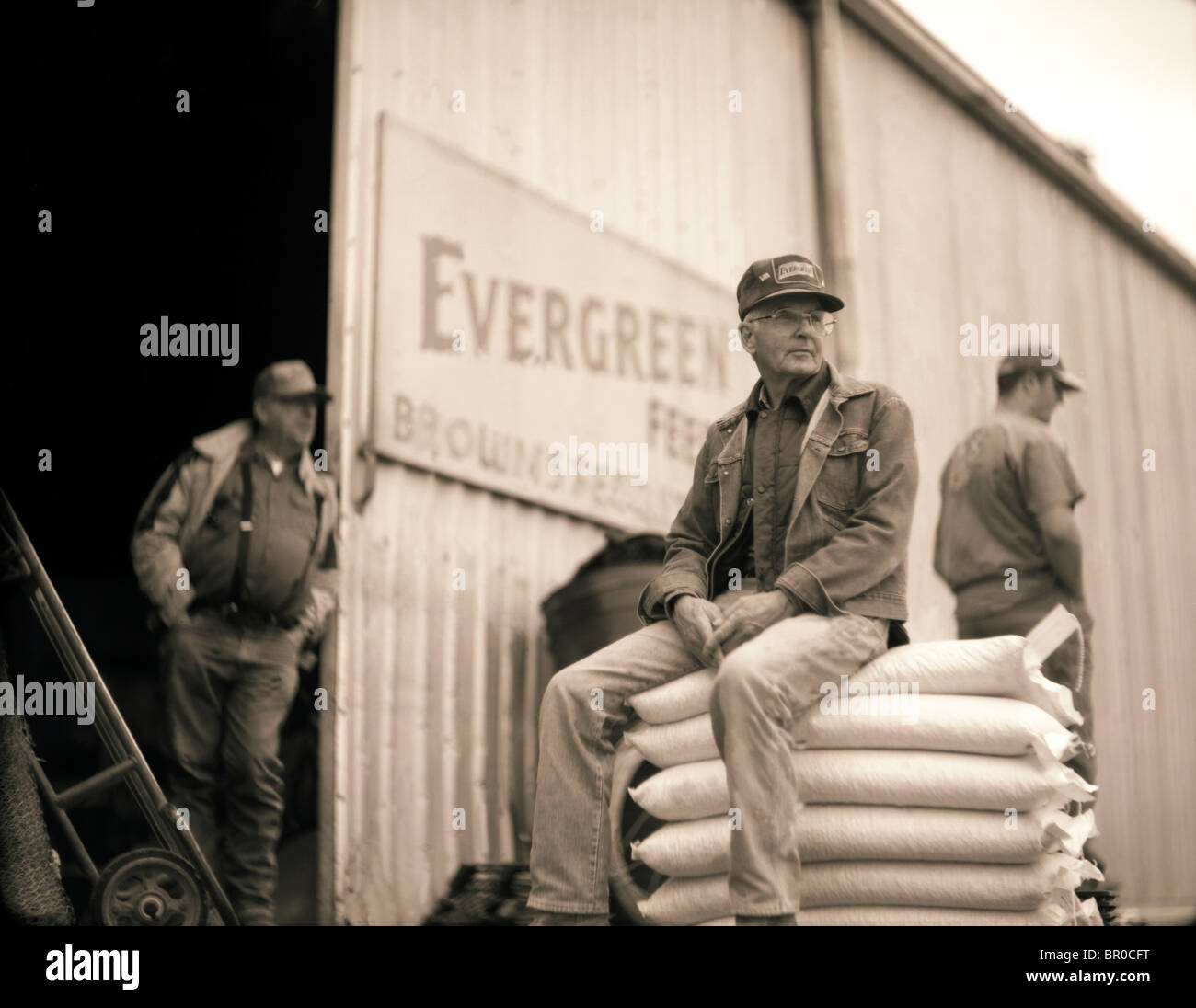 Rural feed store in Texas Stock Photo Alamy