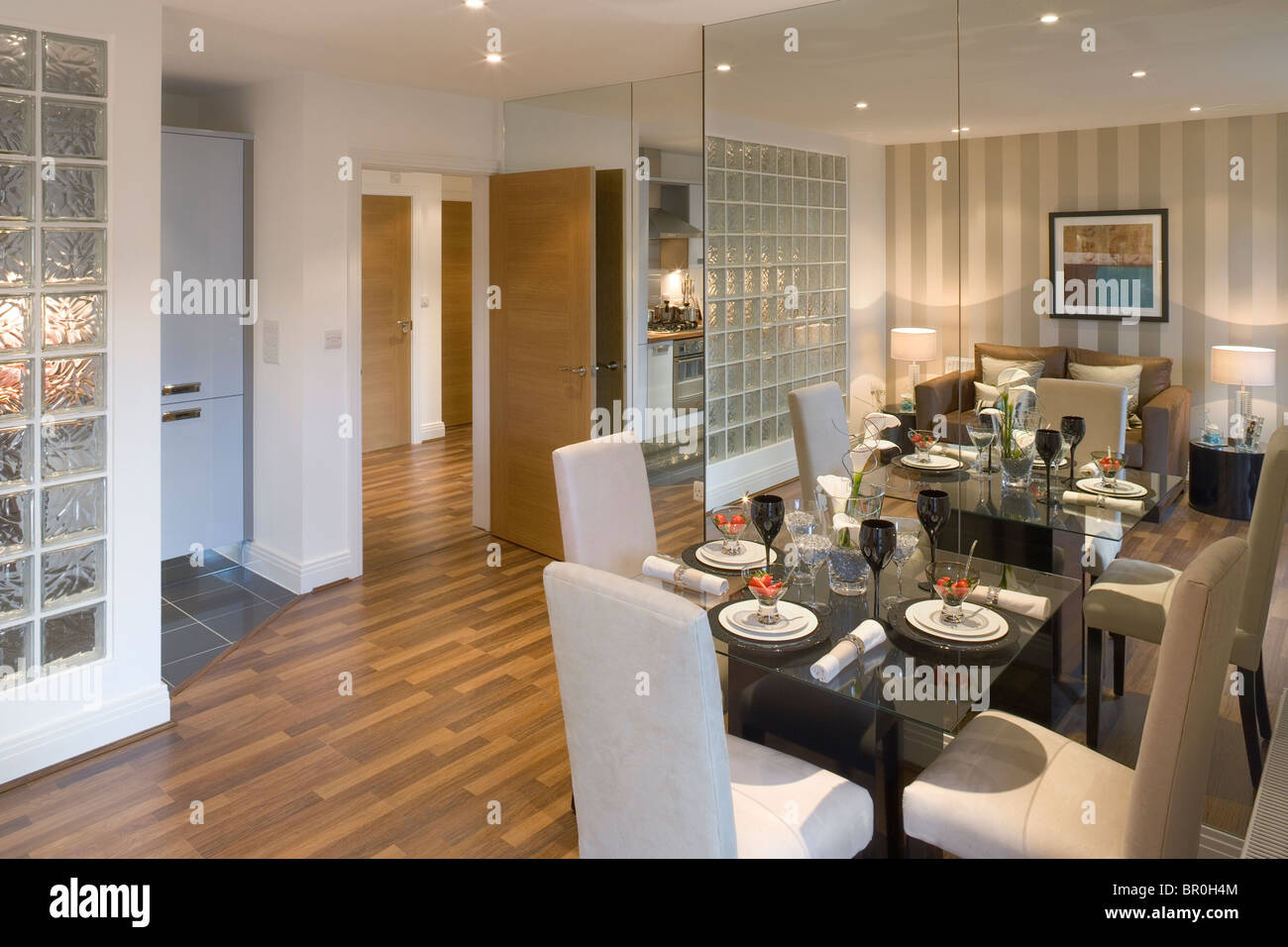 lounge/ dining room. 2007 interior design Stock Photo Alamy