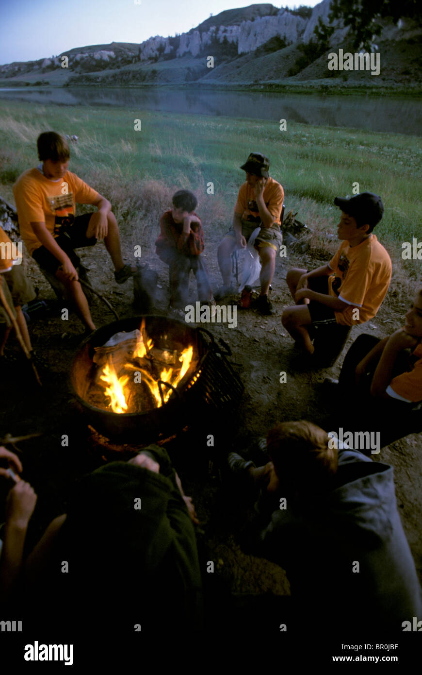 Campfire of boy scouts hires stock photography and images Alamy