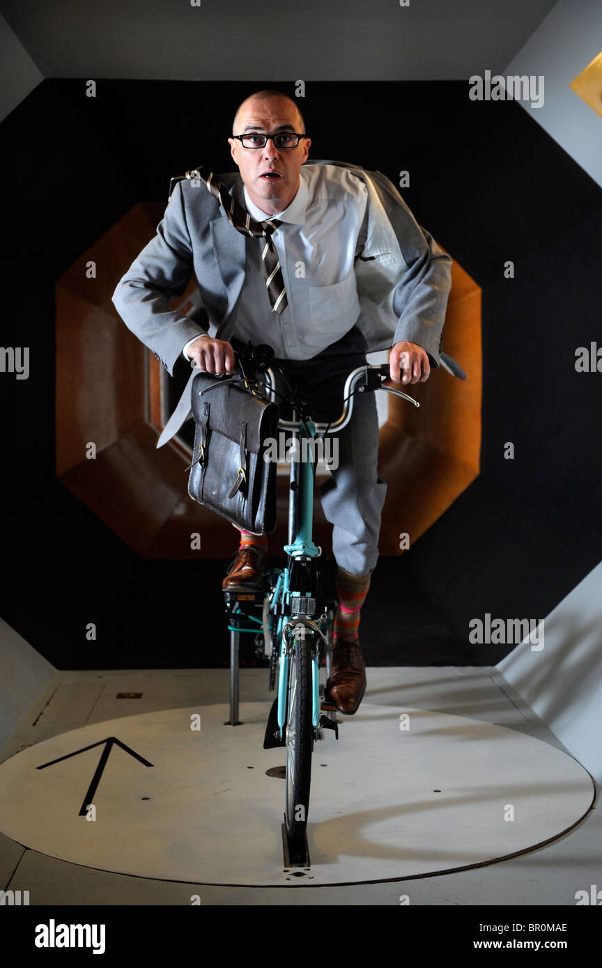 Hour record on bicycle hi-res stock photography and images - Alamy