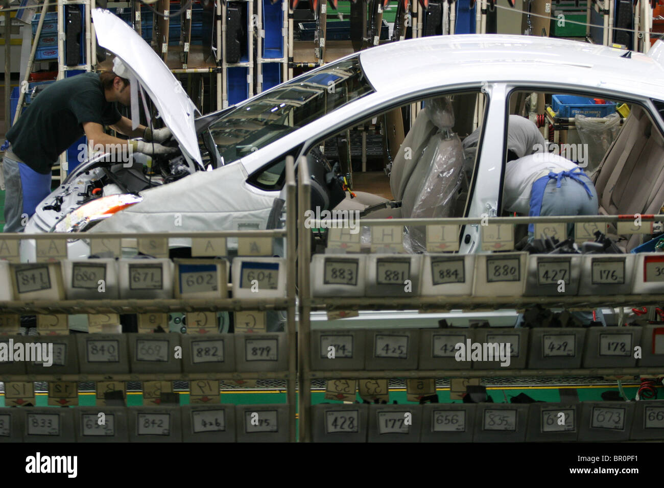 The Toyota Tsutsumi car production line factory, near Nagoya, Japan, 03/02/2004 Stock Photo Alamy