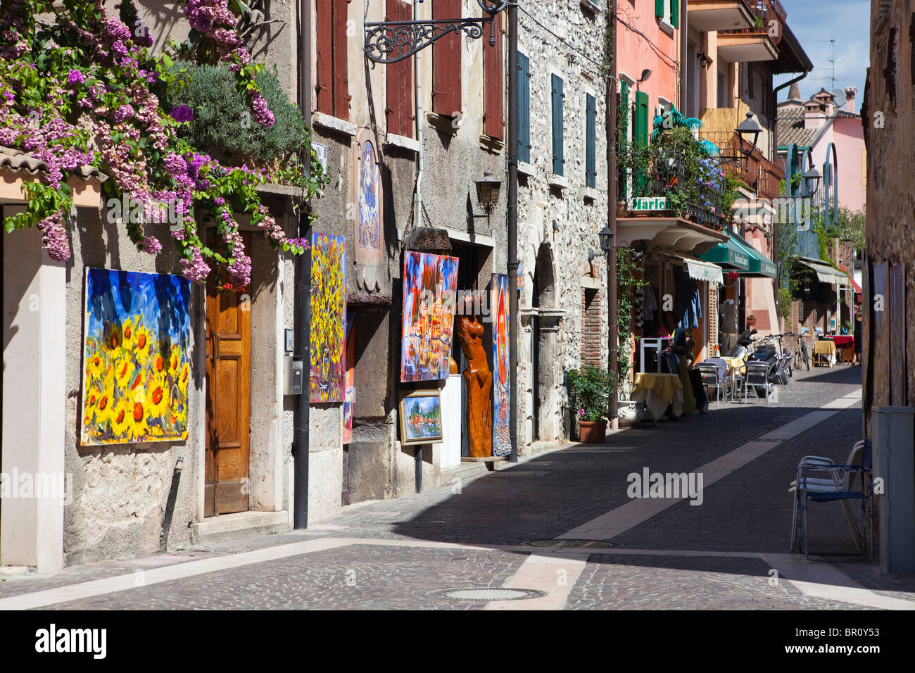 Borgo street market hi-res stock photography and images - Alamy