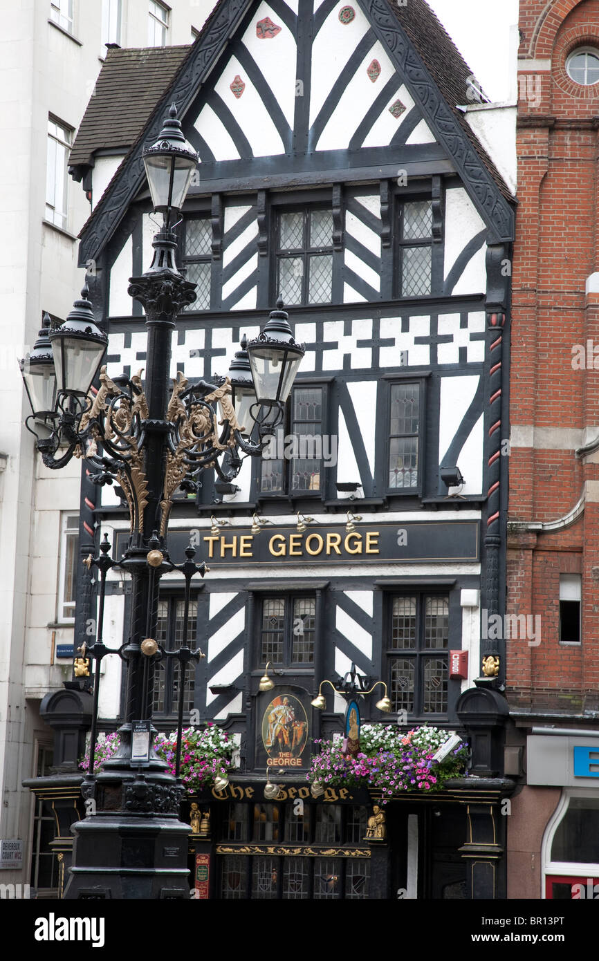 The George Pub on the Strand, London Stock Photo