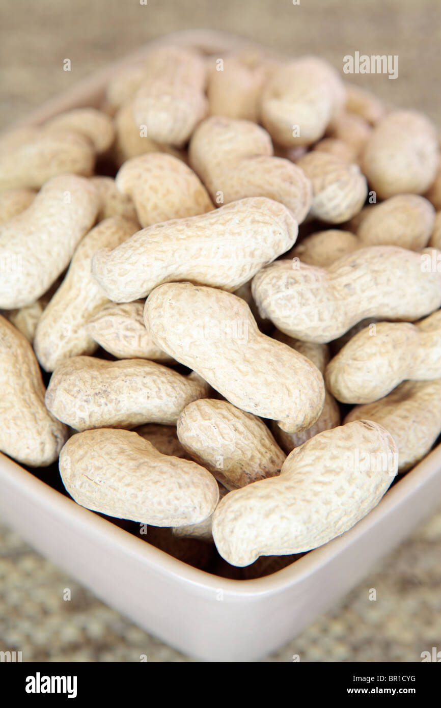 Peanuts in Bowl Stock Photo Alamy