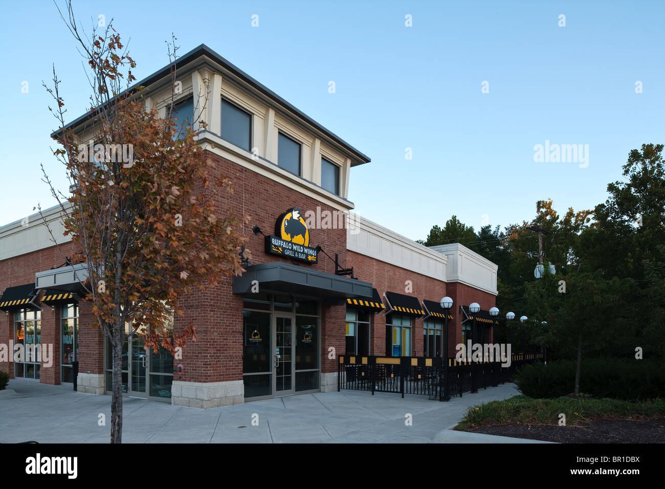 Buffalo Wild Wings restaurant located in Graceland shopping center in