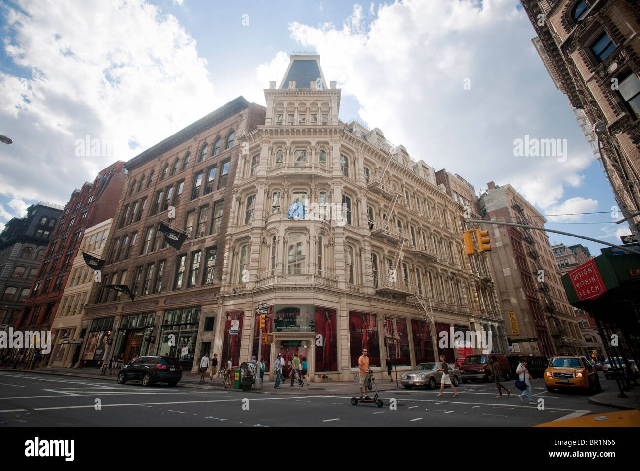 The former Lord & Taylor Dry Goods store in the Flatiron District of New York Stock Photo