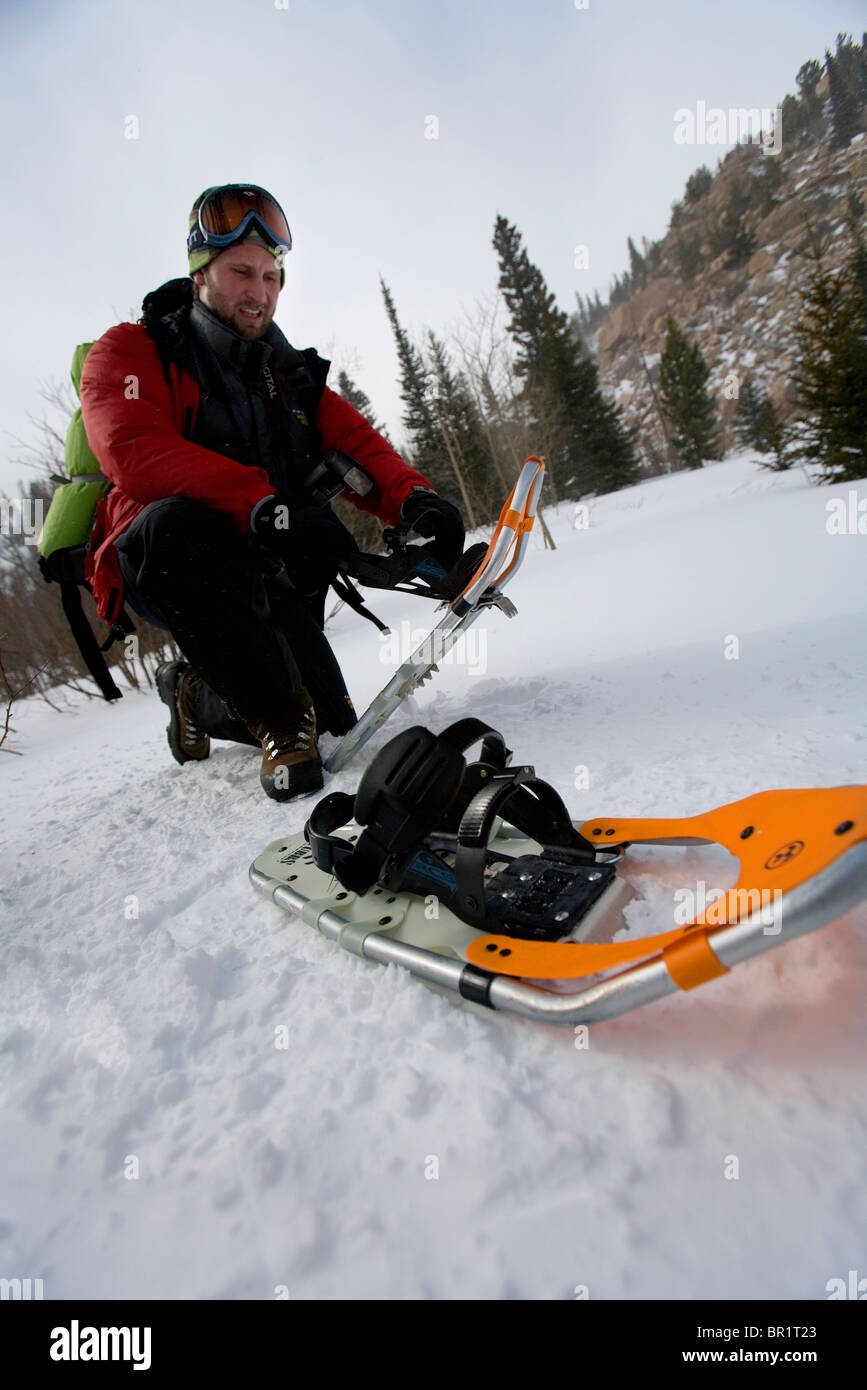 A man snowshoeing in Rocky Mountain National Park, CO Stock Photo Alamy