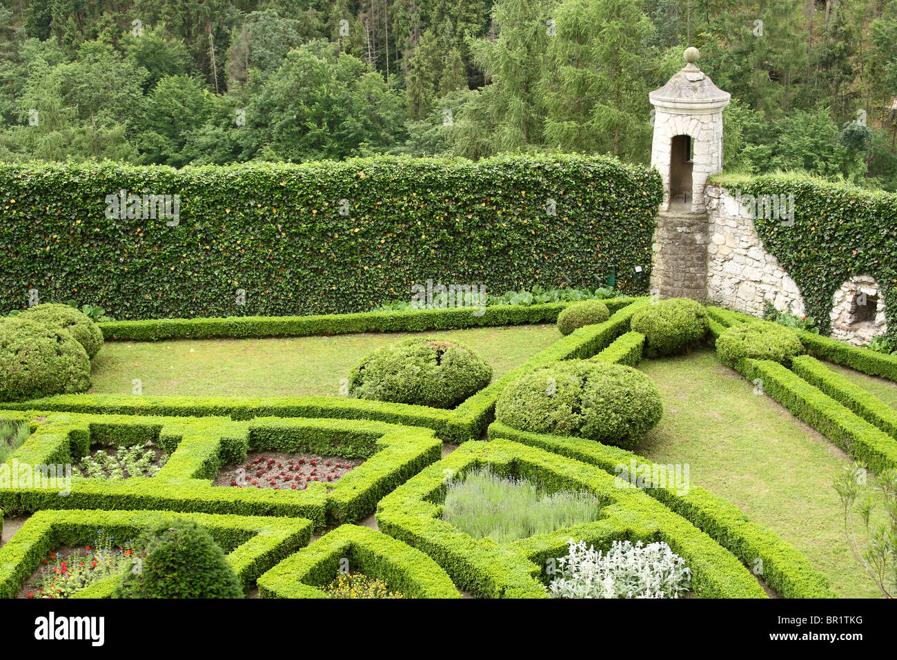 Maze Garden Hi-res Stock Photography And Images - Alamy