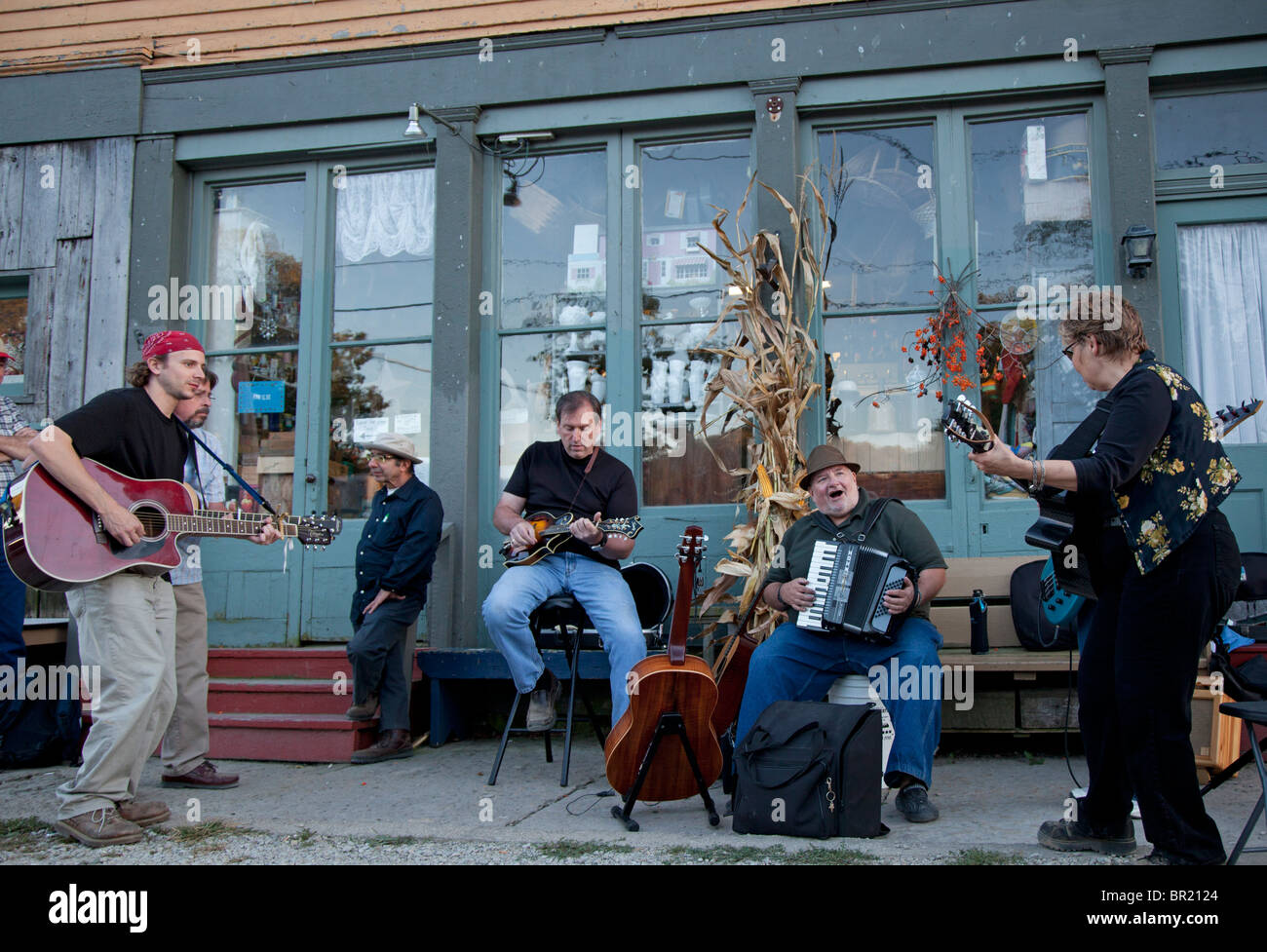 Metamora, Indiana - A bluegrass band plays on the street during the Old Time Music Festival in Metamora, Indiana. Stock Photo