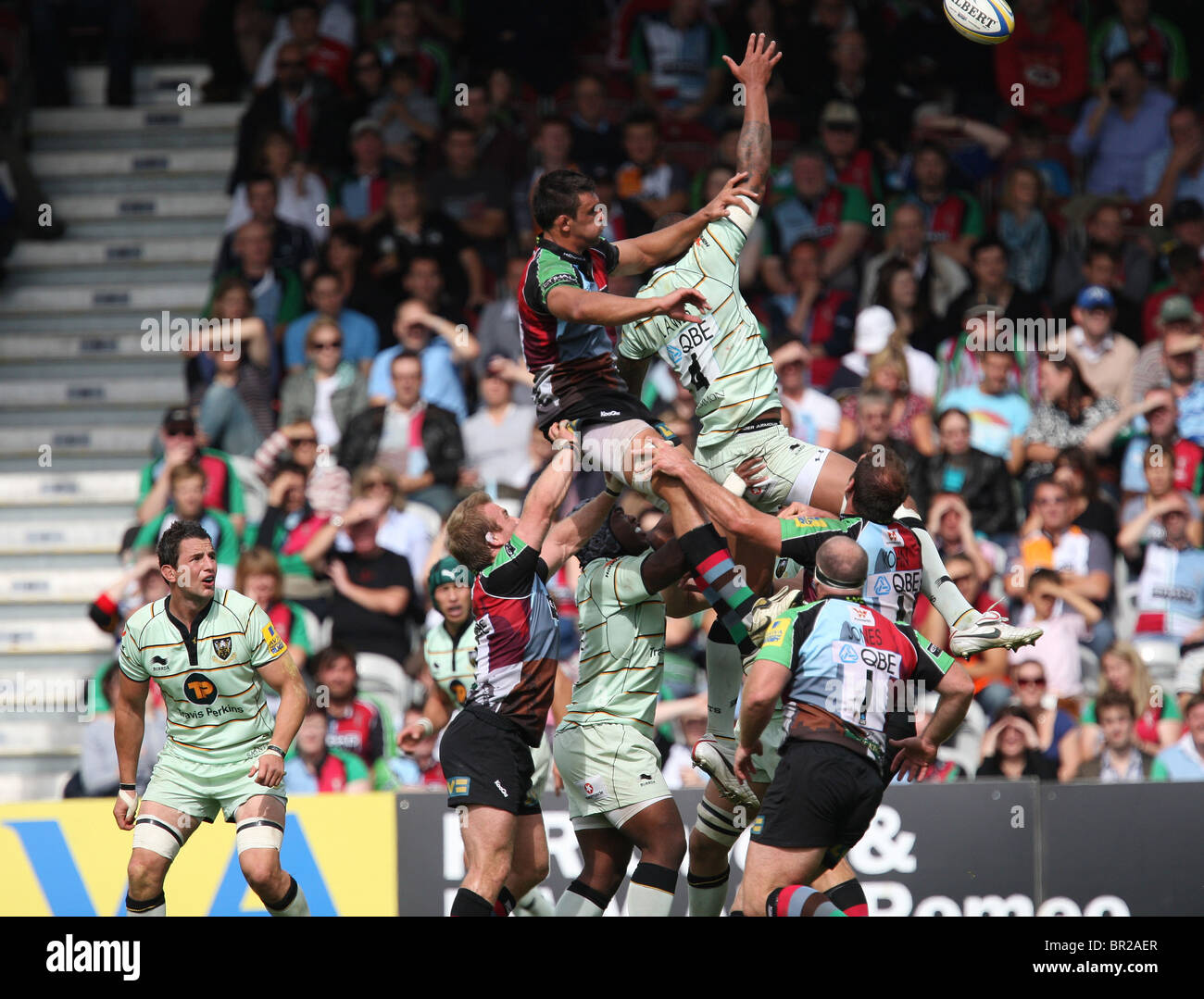 Line out during Aviva Premiership Rugby match Harlequins v Northampton Saints at Twickenham Stoop in London, UK. Stock Photo