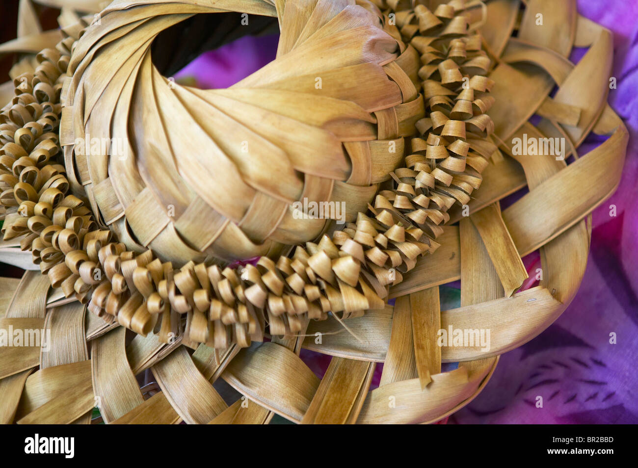 Crafts woven palm leaves hi-res stock photography and images - Alamy