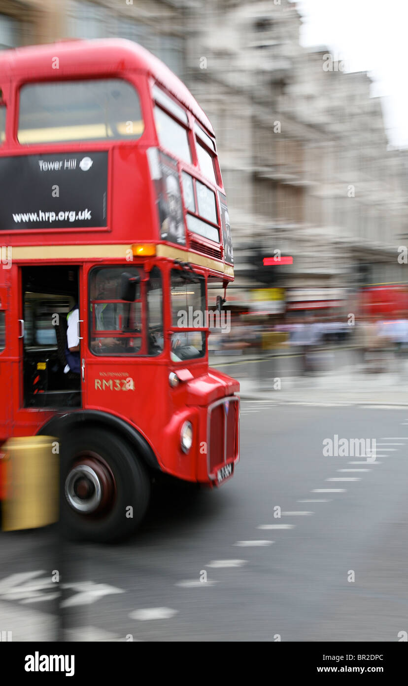 London routemaster bus negotiating Charing Cross Stock Photo