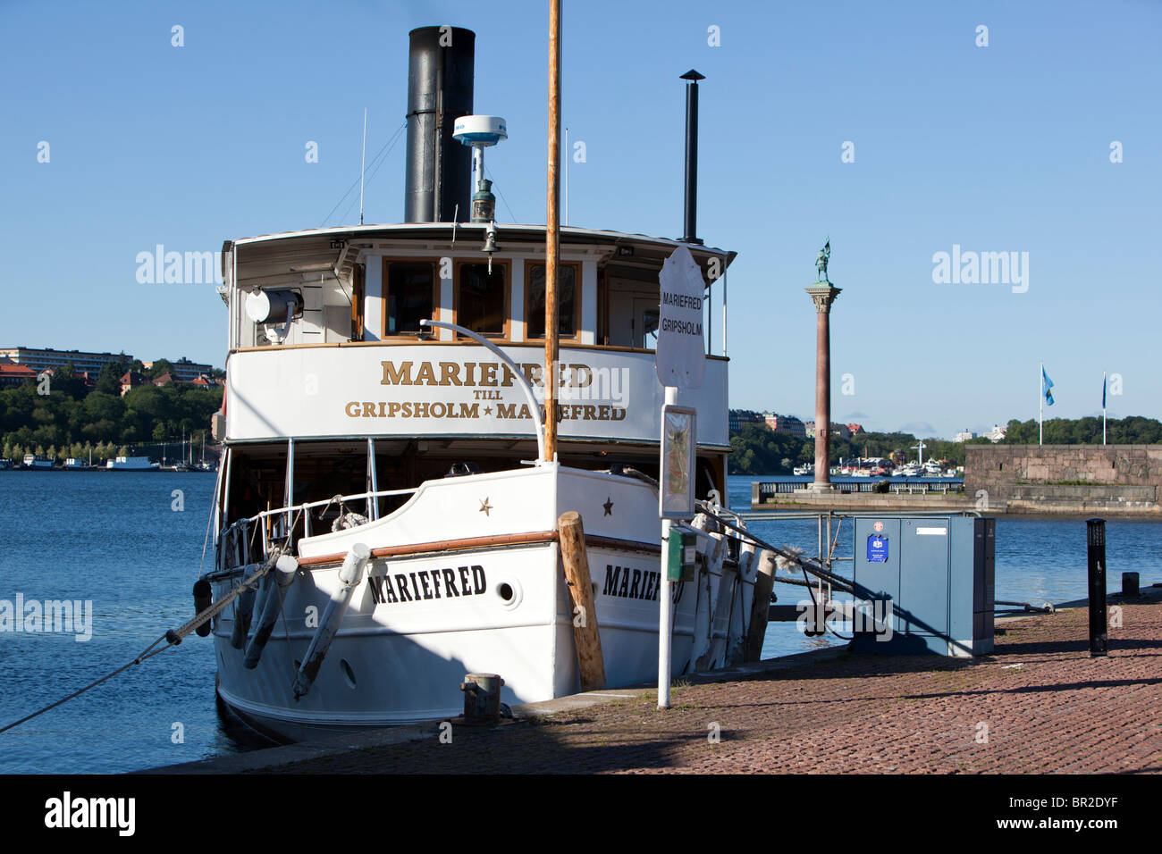 Steamship to Mariefred docked at Kungsholmen in Stockholm Stock Photo