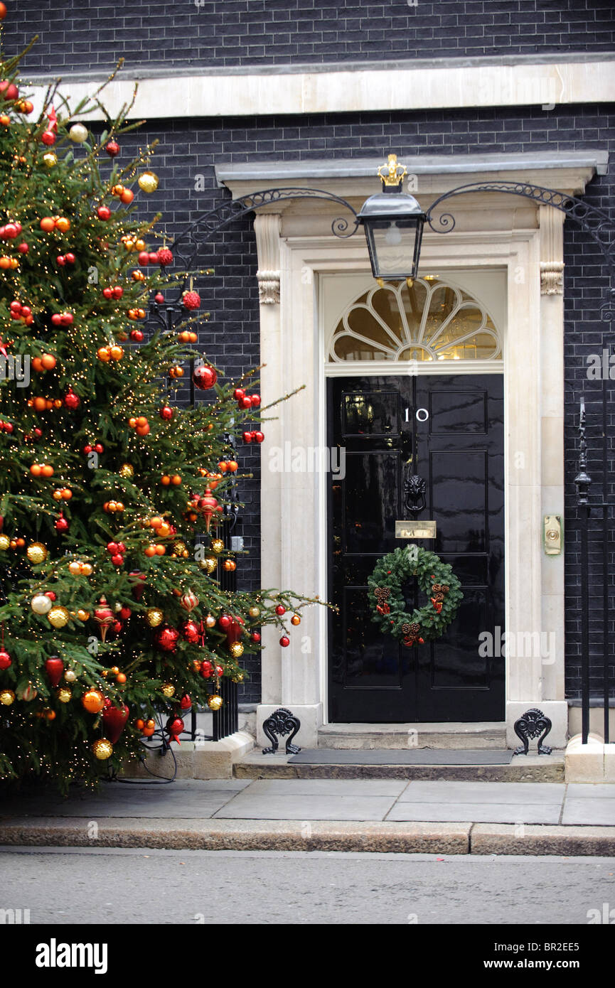 Christmas at 10 Downing Street, London, 15th December 2009. Stock Photo