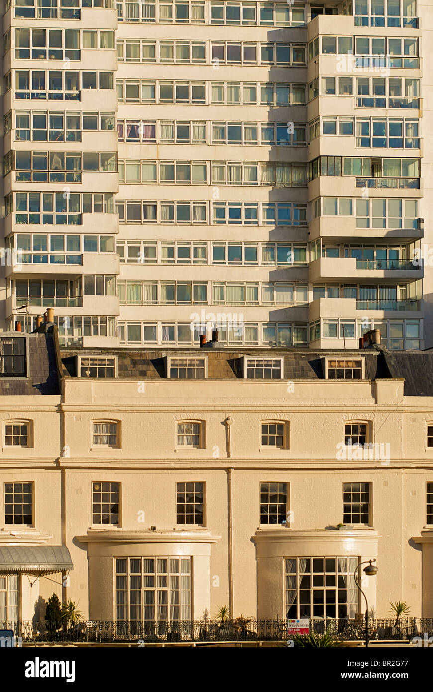 Regency architecture of Regency Square with modern architecture of