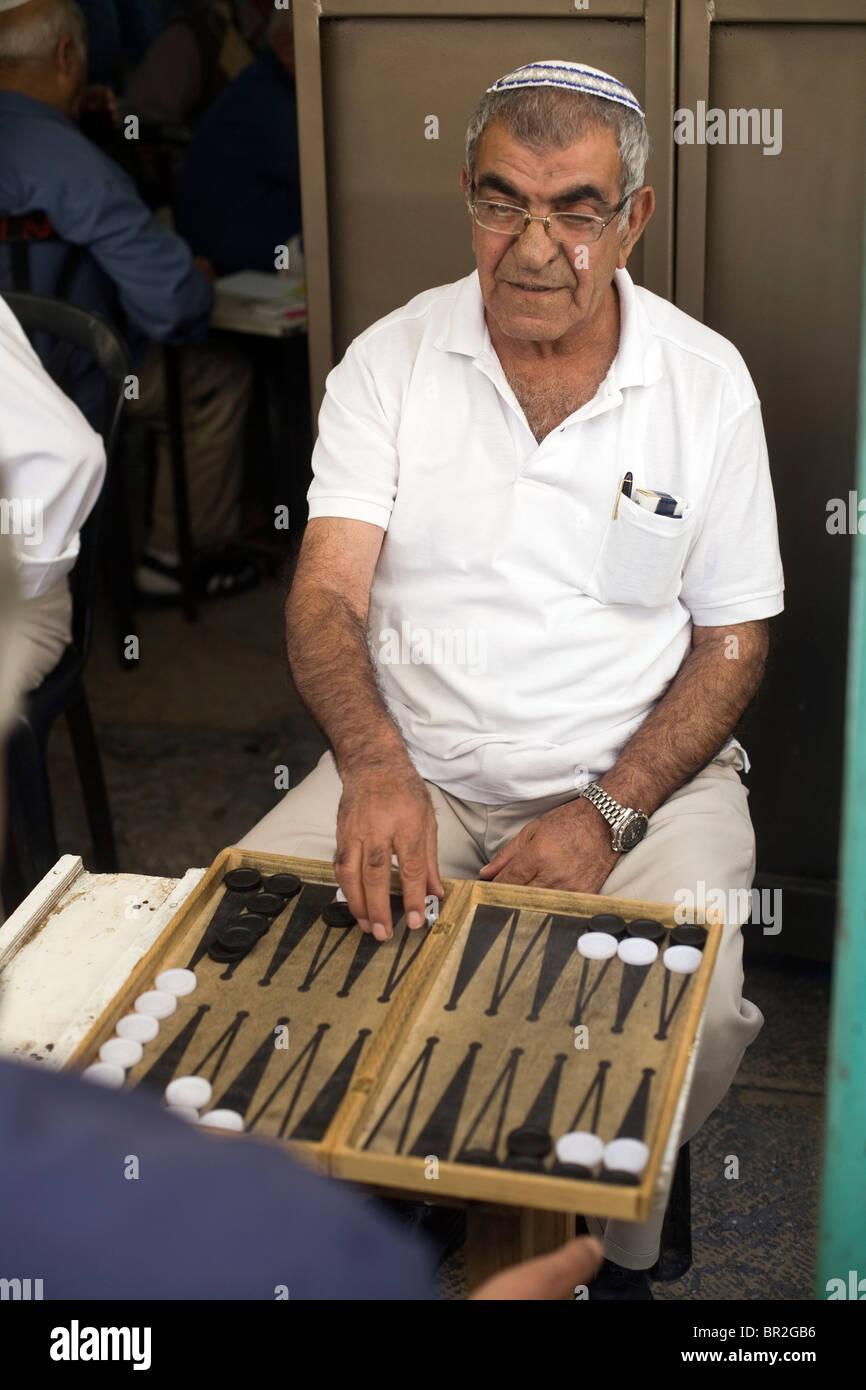 how old is backgammon how old is backgammon
