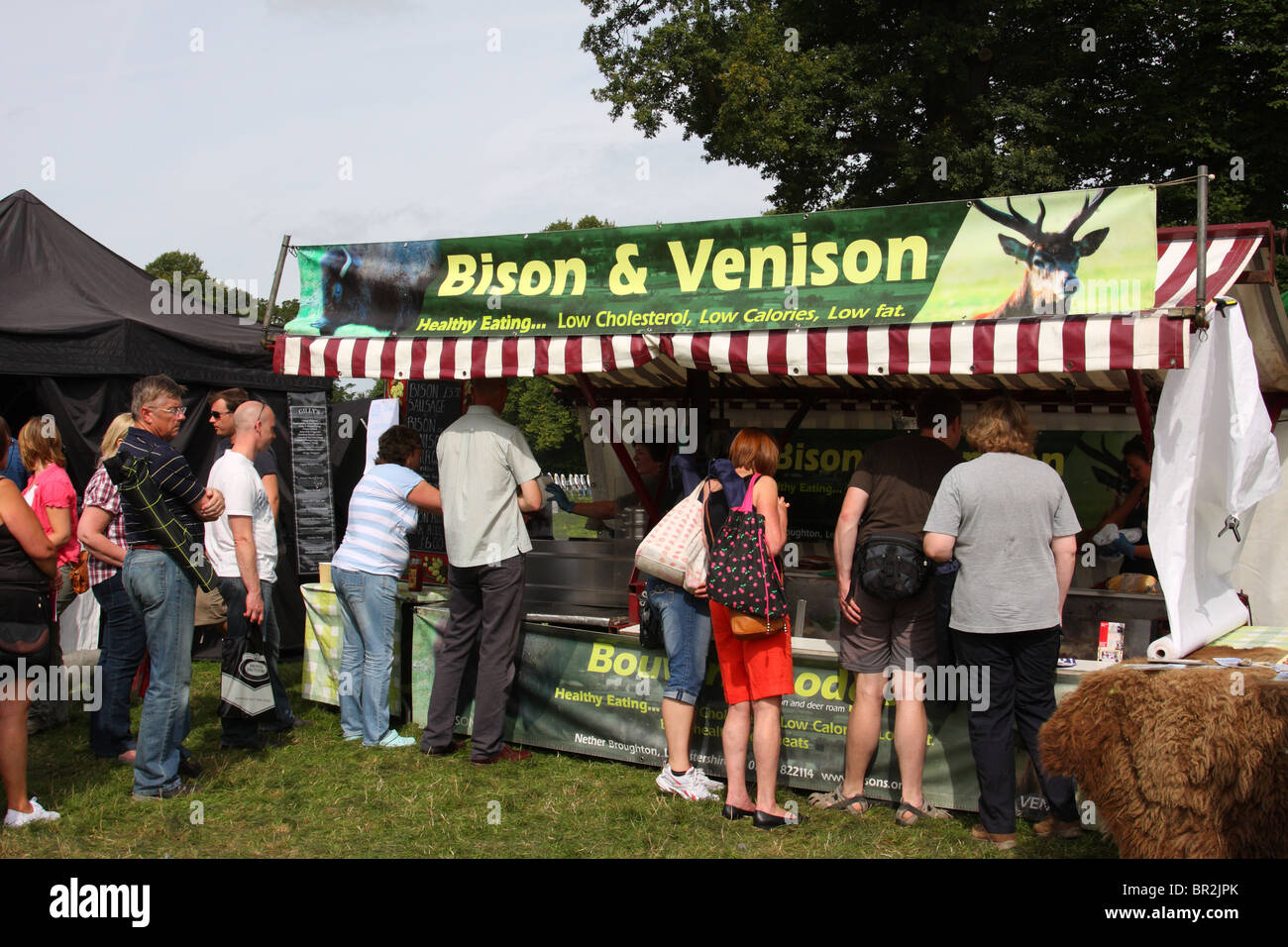 A stall selling bison & venison burgers at the Chatsworth Game Fair,  Derbyshire, England, U.K Stock Photo - Alamy