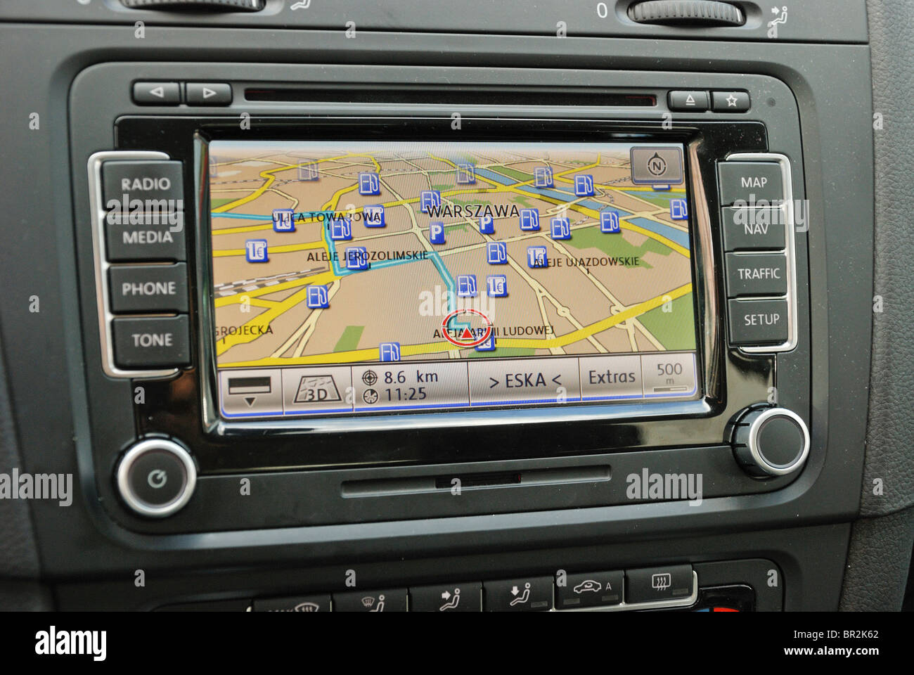 Introduce 78+ images volkswagen navigation system In.thptnganamst.edu.vn