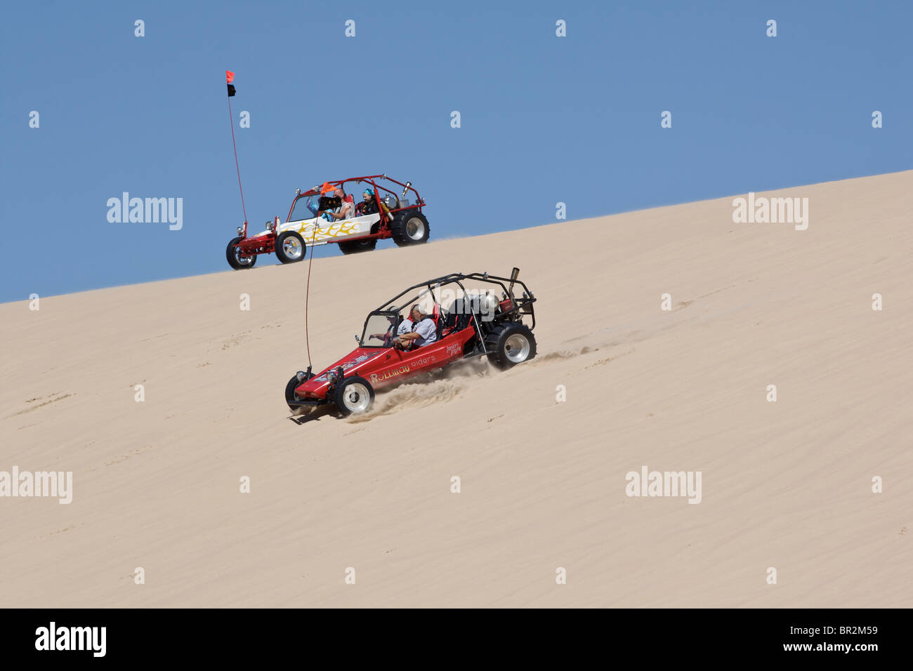 Dune buggy racing in desert hi-res stock photography and images - Alamy