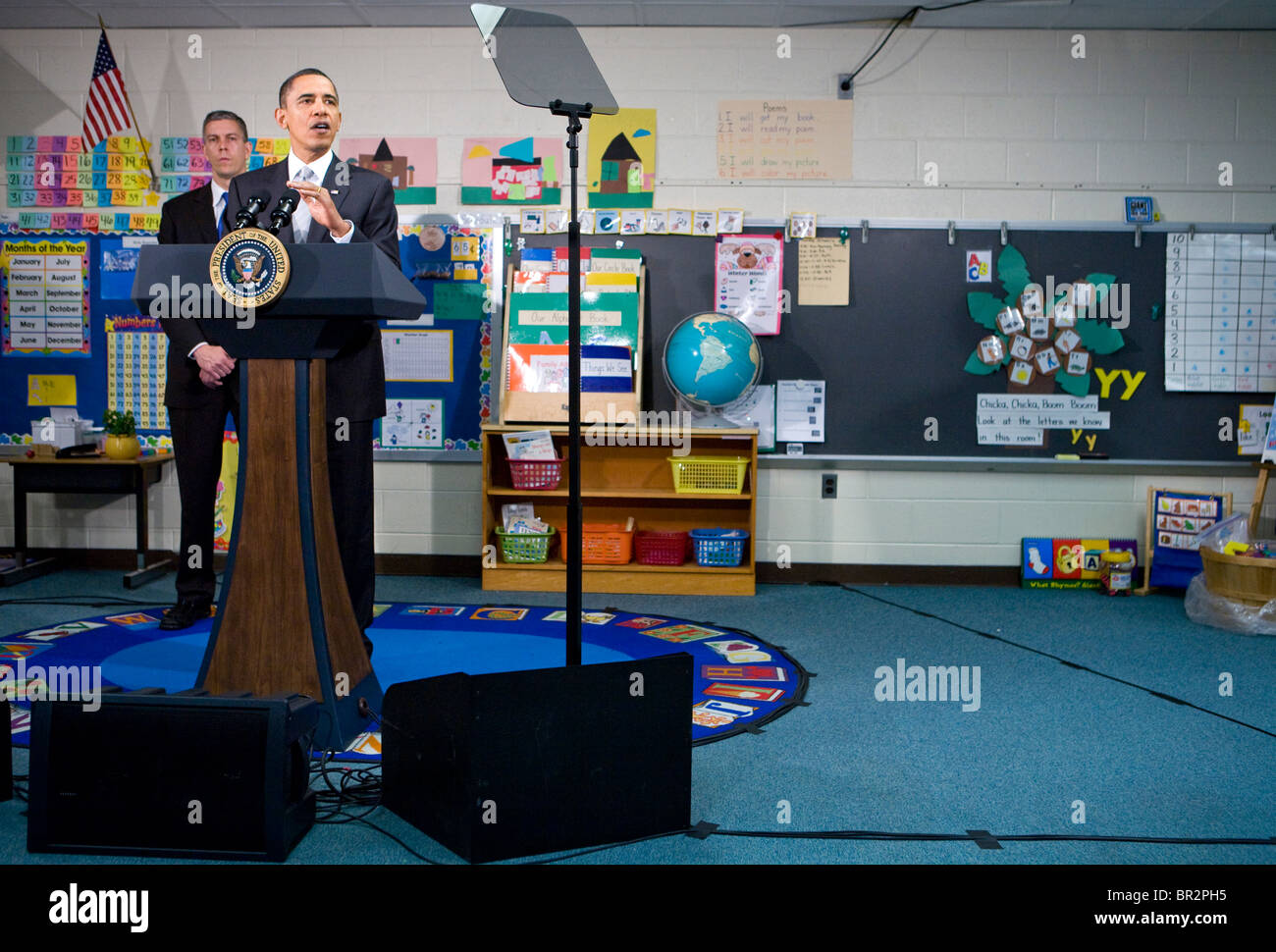 President Barack Obama visits Graham Road Elementary School. Stock Photo