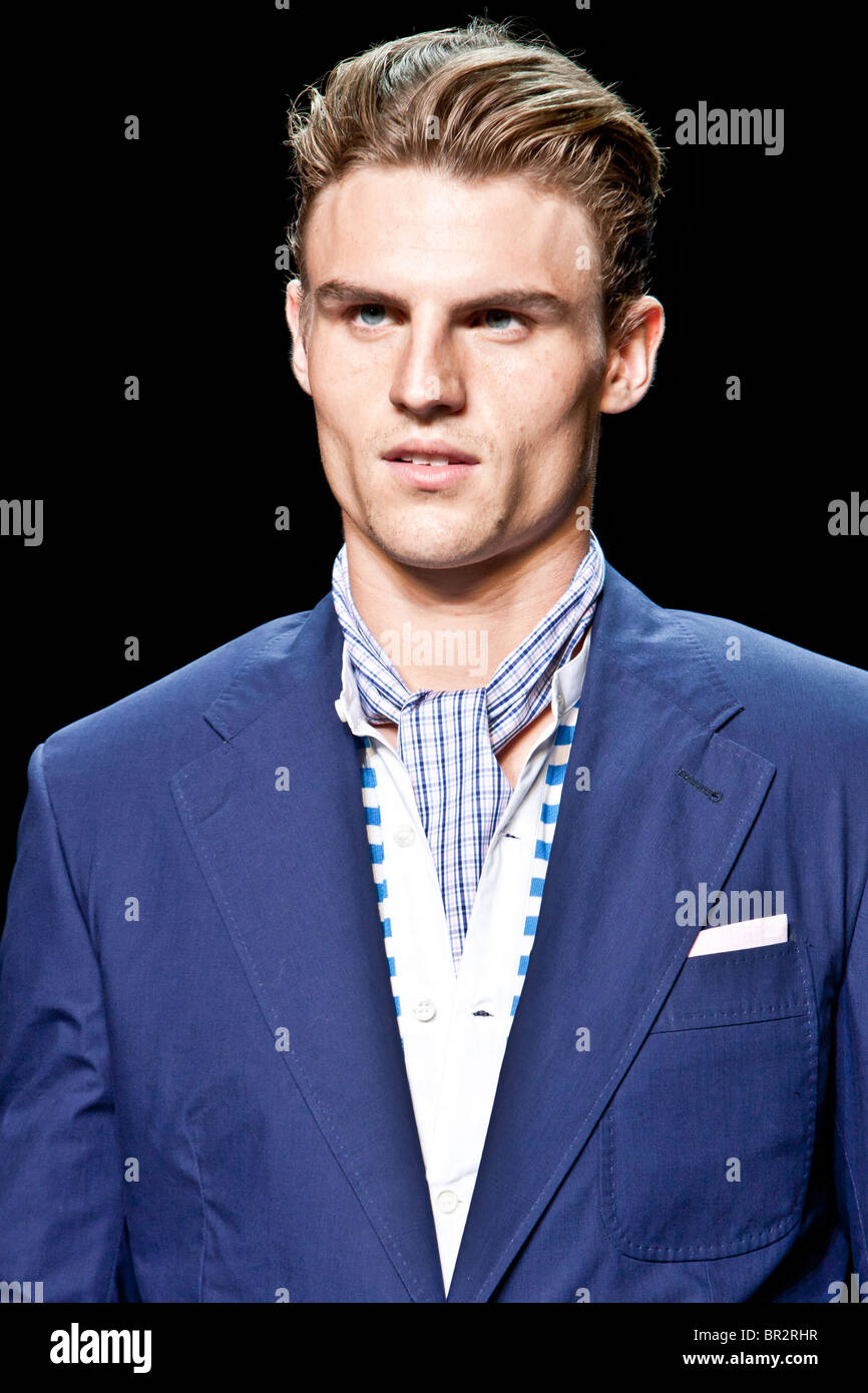 12 September 2010 - New - Tommy spring summer 2011 fashion show at New York fashion week. Photo Credit: Rudy.K Stock Photo Alamy