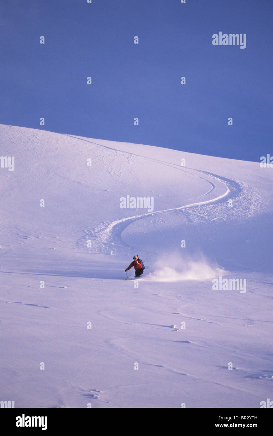 Telemark skier making perfect turn in backcountry Stock Photo Alamy