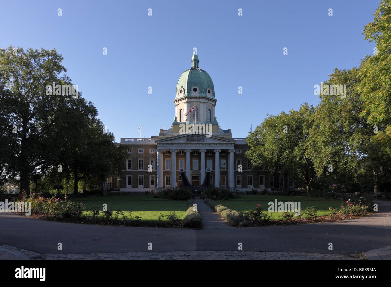 The Imperial War museum in Lambeth Road was opened by King George V on the 7th July 1936, here the awe inspiring front elevation Stock Photo