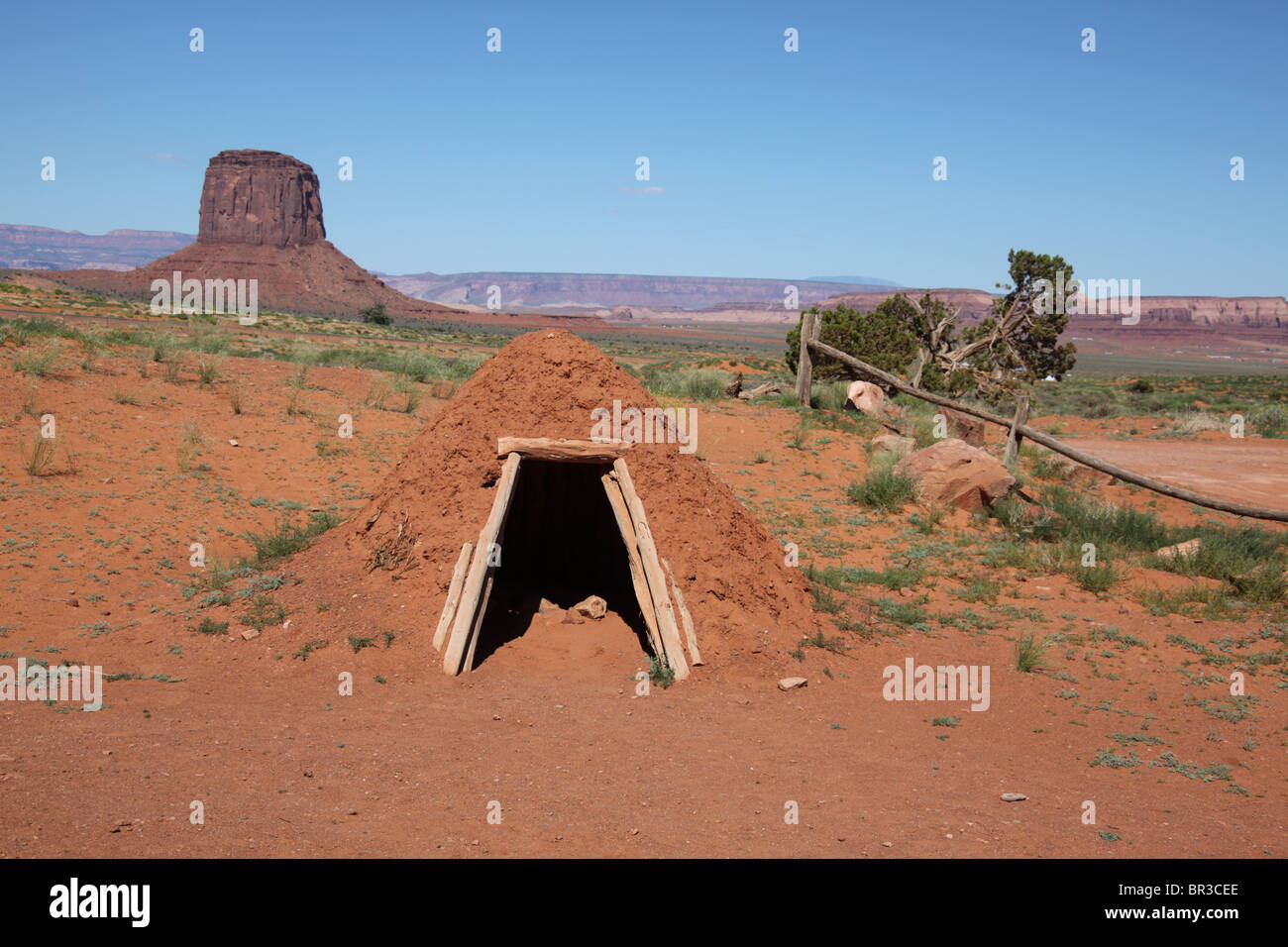 Native American in Monument Valley Navajo Park in Arizona Utah, United States, June 15, 2010 Photo - Alamy