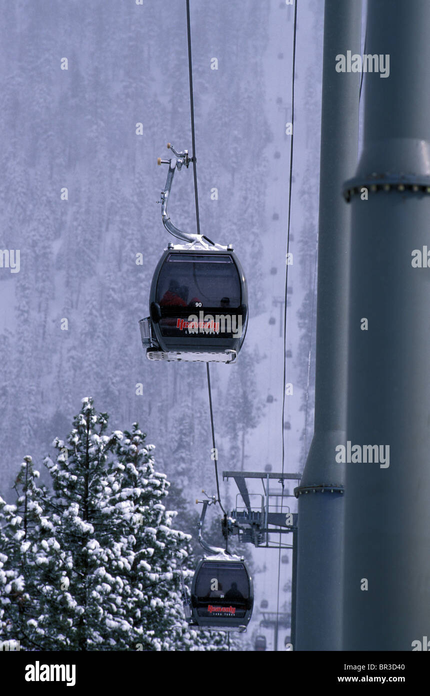 A gondola at a ski resort in winter Stock Photo - Alamy