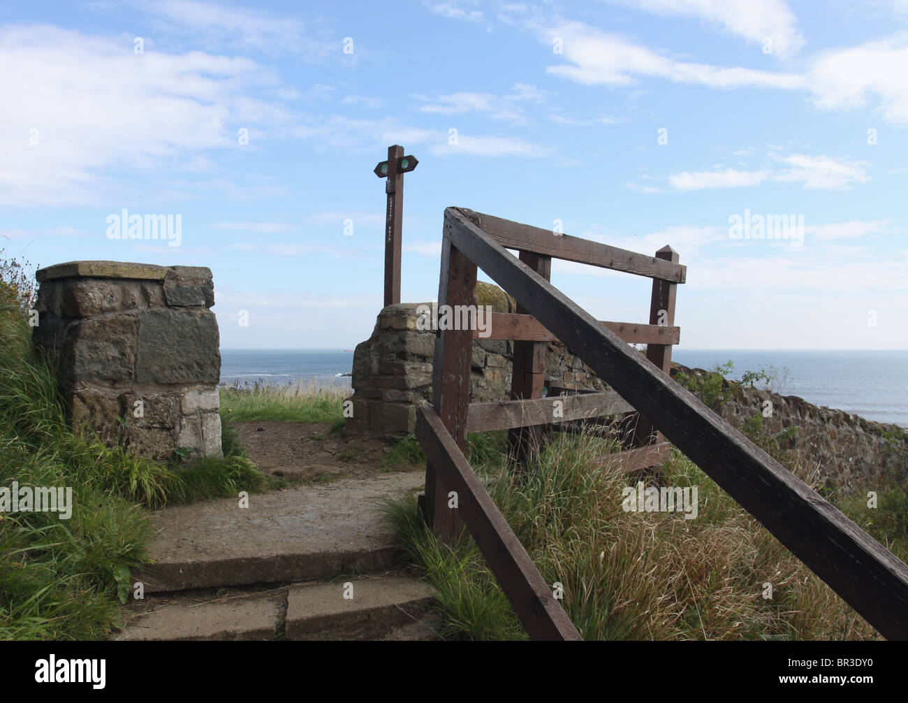 Fife coast path sign hires stock photography and images Alamy