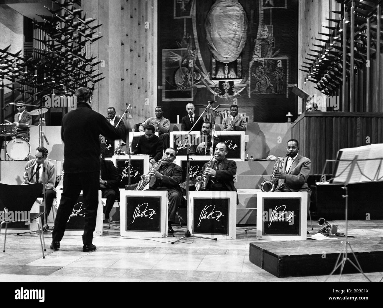 Duke Ellington conducting his band during rehearsals for a concert for ABC Television in Coventry Cathedral 24th Feb 1966 PICTURE BY DAVID BAGNALL Stock Photo