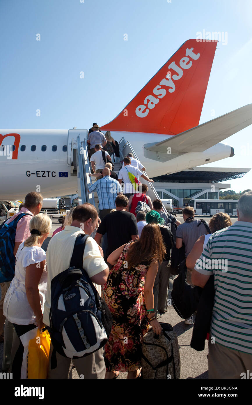 Passengers boarding EasyJet plane in Corfu Stock Photo Alamy