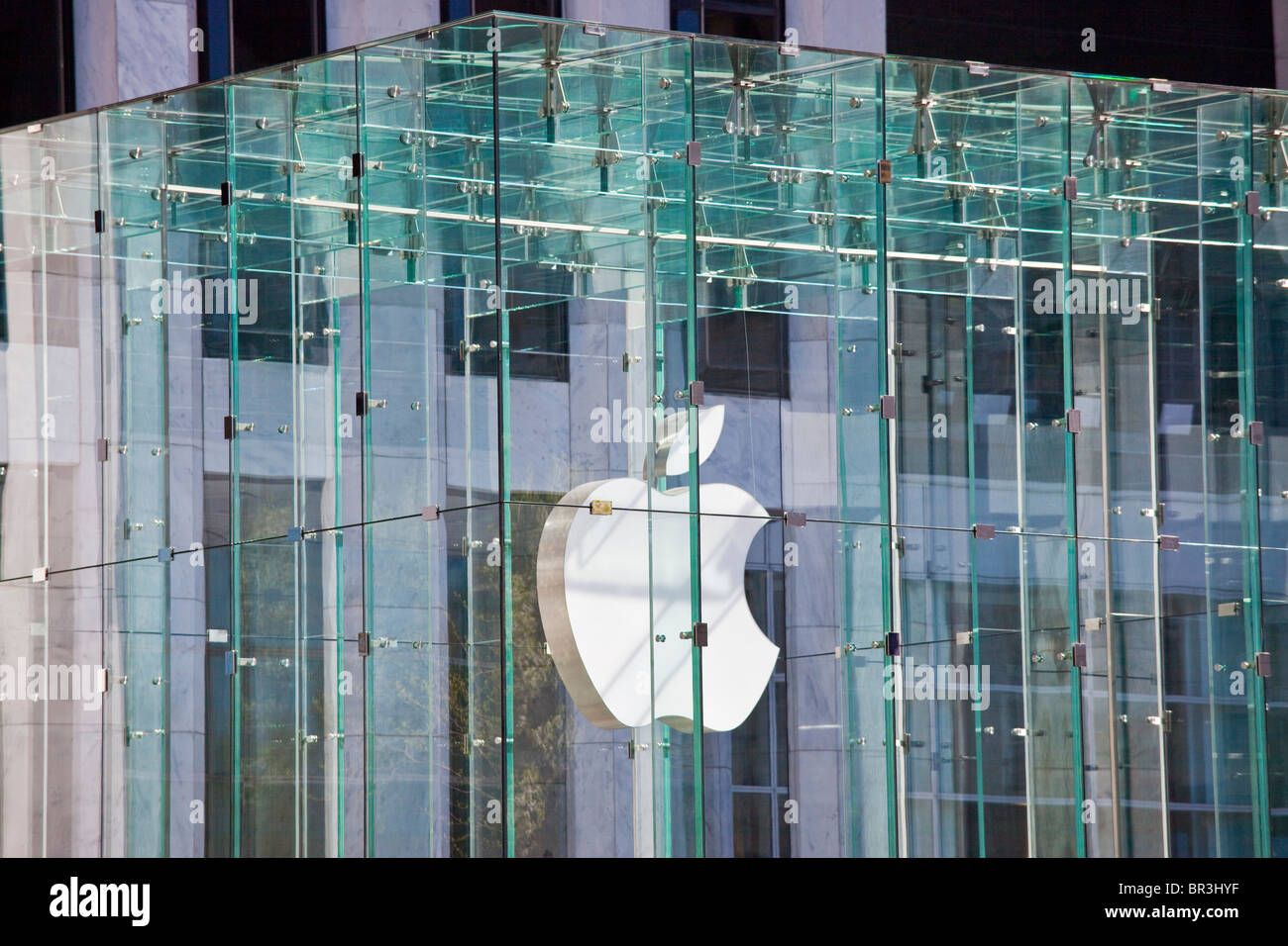 Apple Store, Fifth Avenue – Bohlin Cywinski Jackson