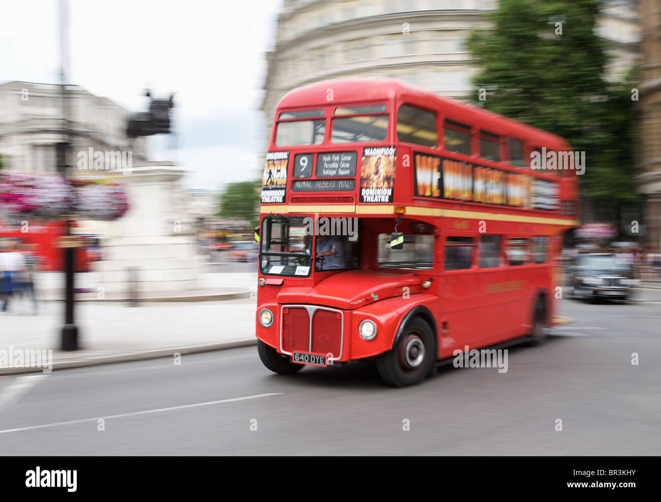 Old london bus hi-res stock photography and images - Alamy