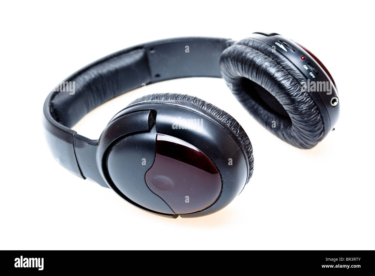 Black headphone hi-res stock photography and images - Alamy