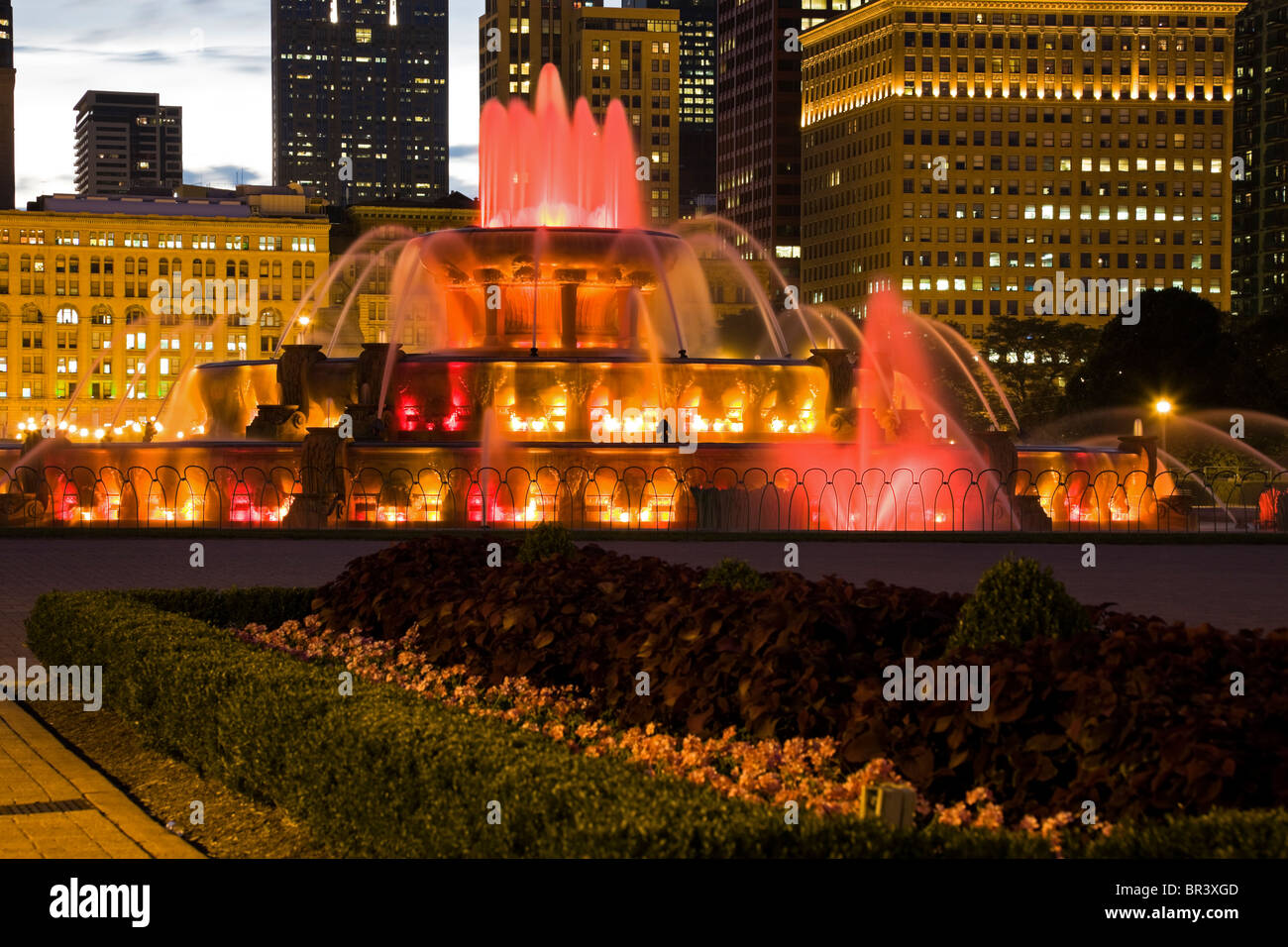 Buckingham Fountain in Chicago Stock Photo Alamy