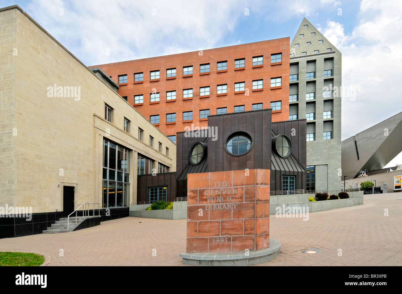 Public libraries development hi-res stock photography and images - Alamy