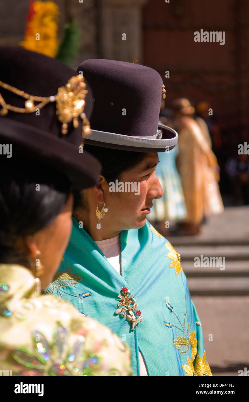Ladies wearing bowler hats in Bolivia Stock Photo Alamy