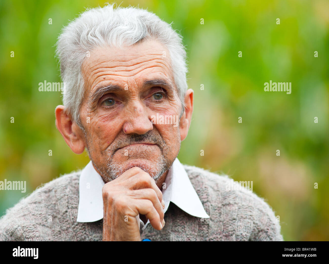 Old peasant veteran hi-res stock photography and images - Alamy