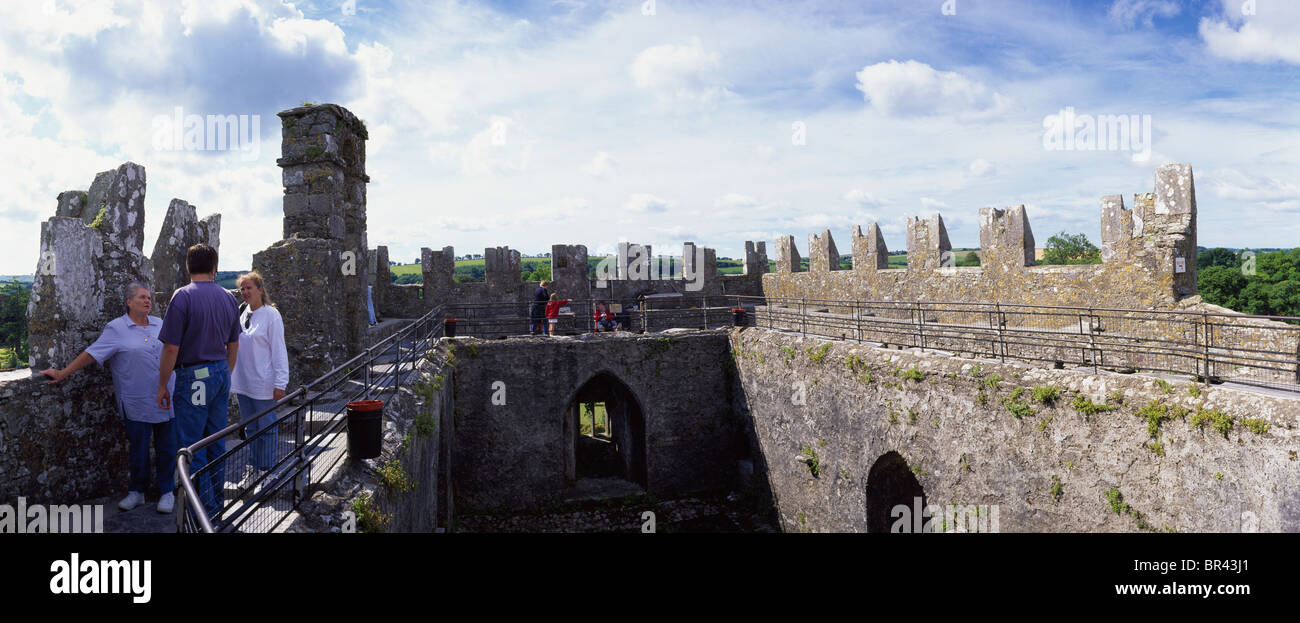 Blarney, Co Cork, Ireland, Kissing The Blarney Stone Stock Photo Alamy